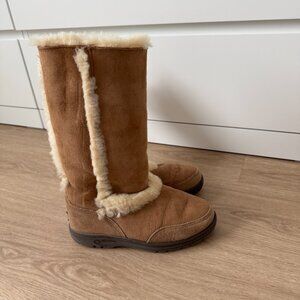UGG Sundance - Chestnut (US W5)
